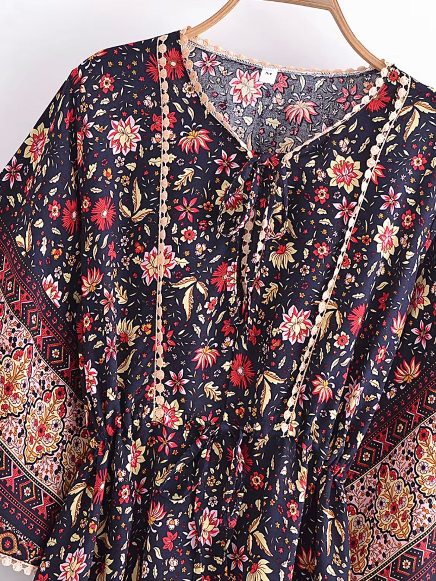 Boho - Butterfly Sleeve - MIDI Black and Red Floral