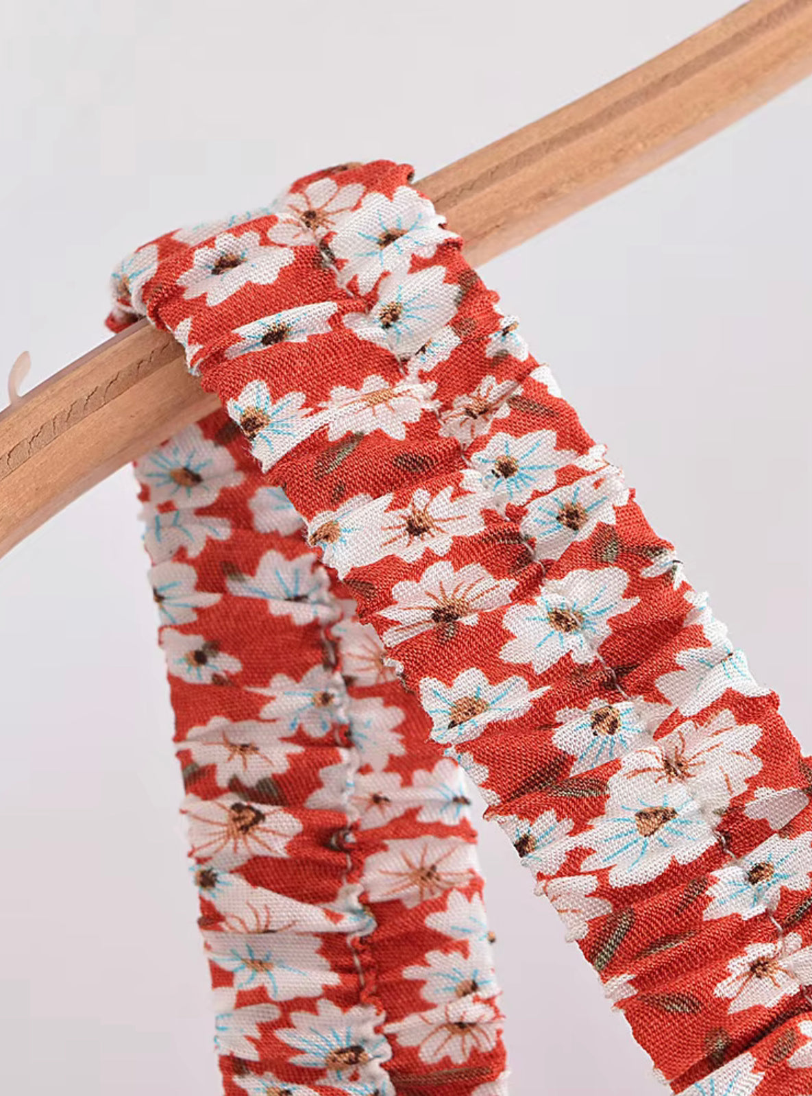 Boho - Oversized Orange/Red Elastic Strap