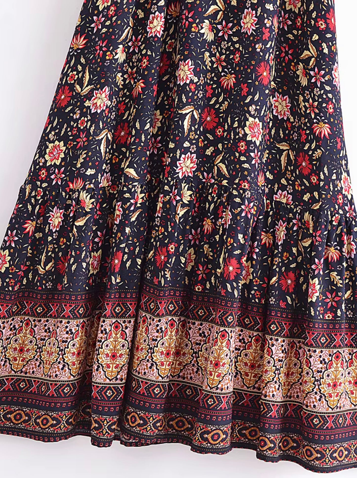 Boho - Butterfly Sleeve - MIDI Black and Red Floral